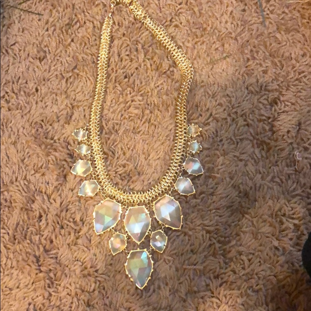 Kendra Scott Gretchen necklace iridescent
